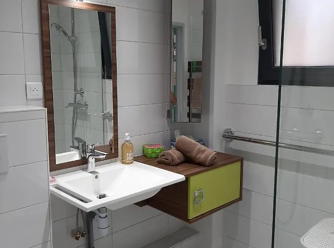 Lisiere De La Foret *